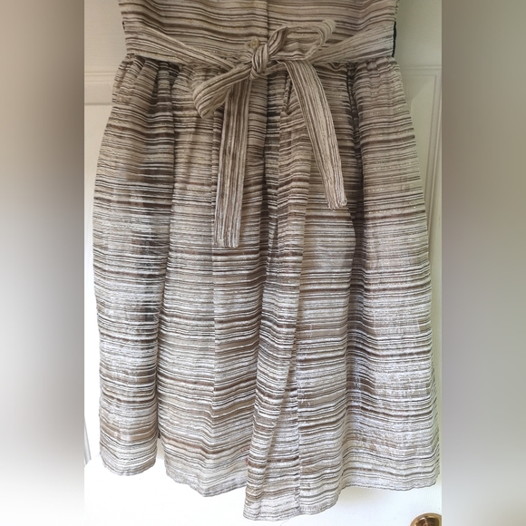 Jona Michelle Golden dress - Picture 8 of 13